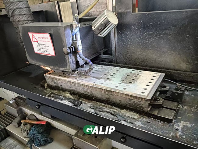 Galip Block workshop, Polishing
